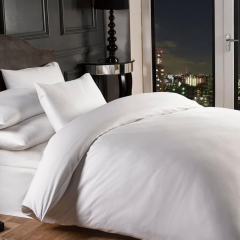 1000 Thread Count Duvet Cover Set Grosvenor White at Guineys Ireland