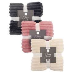 Cosy rib design soft touch flannel throw 120x150cm in soft polyester fabric