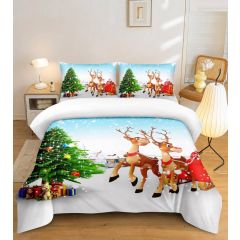 Deer Friends Christmas duvet cover set with reindeer and matching pillowcases