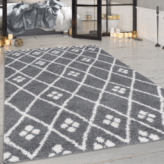 Diamond Shaggy Rug Grey - Milo at Guineys Ireland