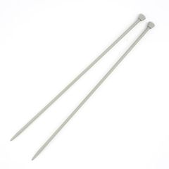 2 Pairs of Knitting Needles