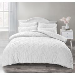 Duvet Set Ophelia Tufted White at Guineys Ireland