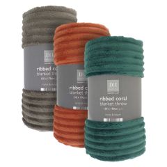 Ribbed design coral blanket throw 130x170cm made from soft polyester fabric