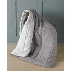 Lightweight Sleepover Quilt Grey