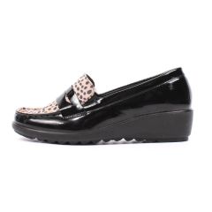 Sally Women's Comfort Walk Leopard Print Shoes Black