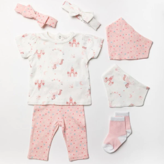 Girls Unicorn 7 Piece Gift Set  at Guineys Ireland