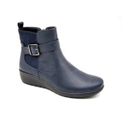 Showing the Women's Lexi Boots Navy