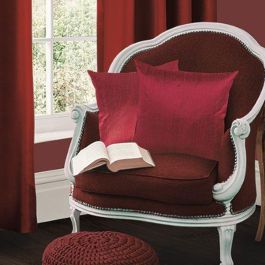Luxurious Deep Red Cushion Cover: Enhance Your Space with Elegance